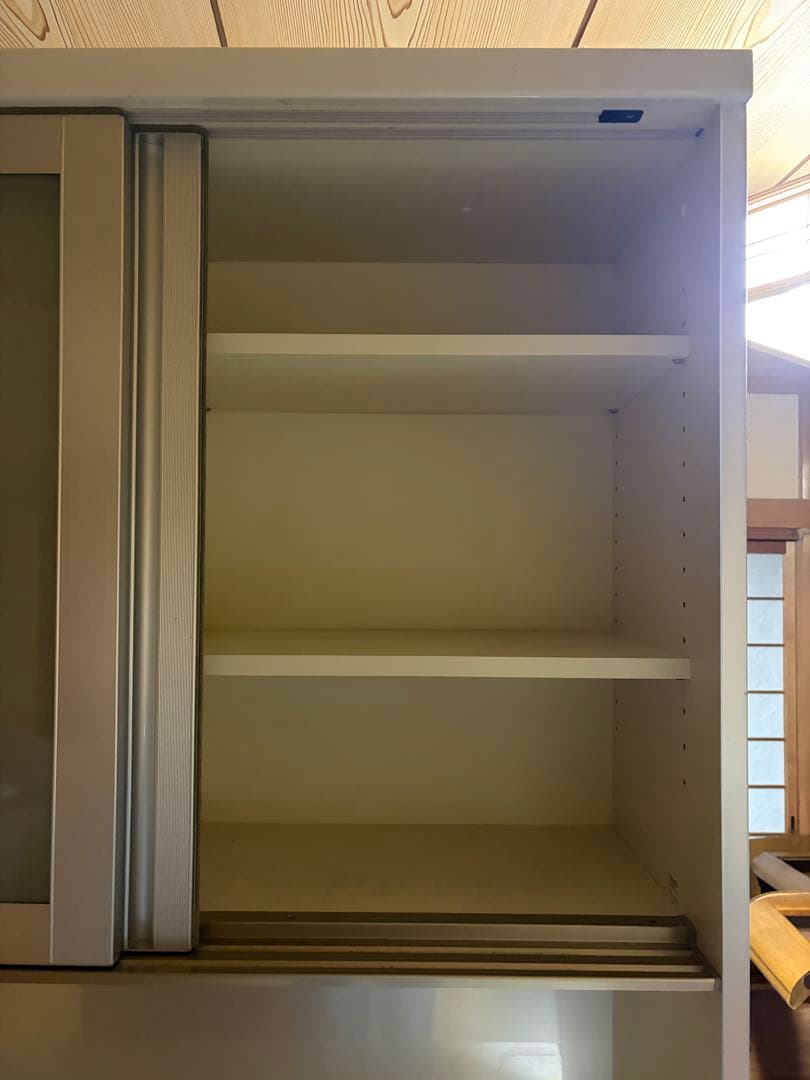ホワイトキャビネット 食器棚・キッチンカウンター