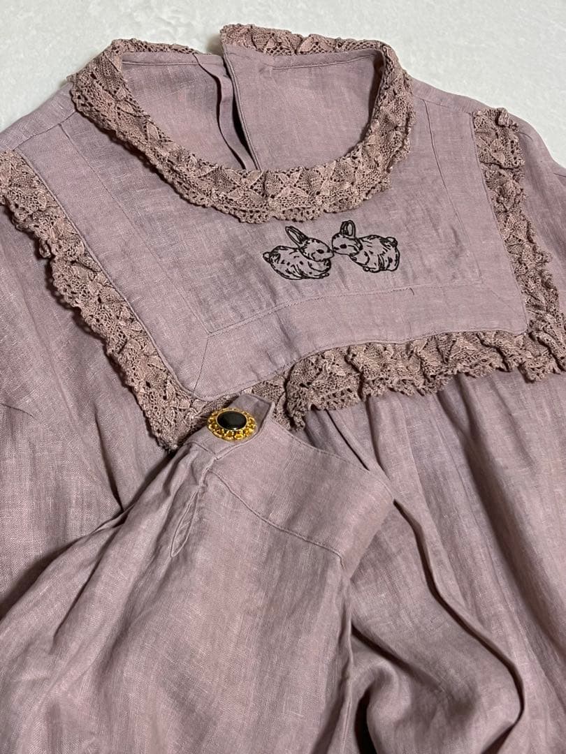 フランシュリッペ ヒュッゲワンピース リネン100 うさぎ刺繍 ピンク