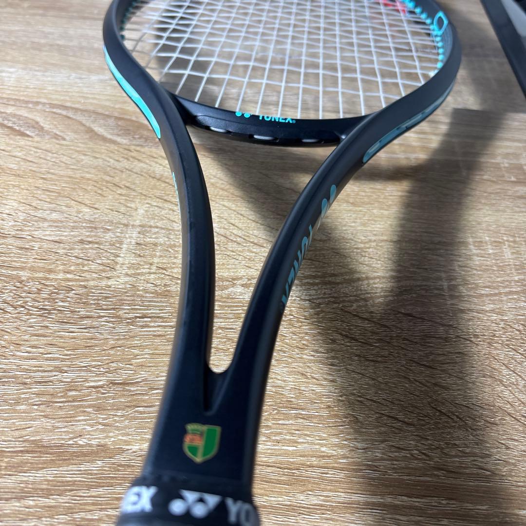 YONEX GEOBREAK 70V UL2 美品　廃盤色　軟式　最安値