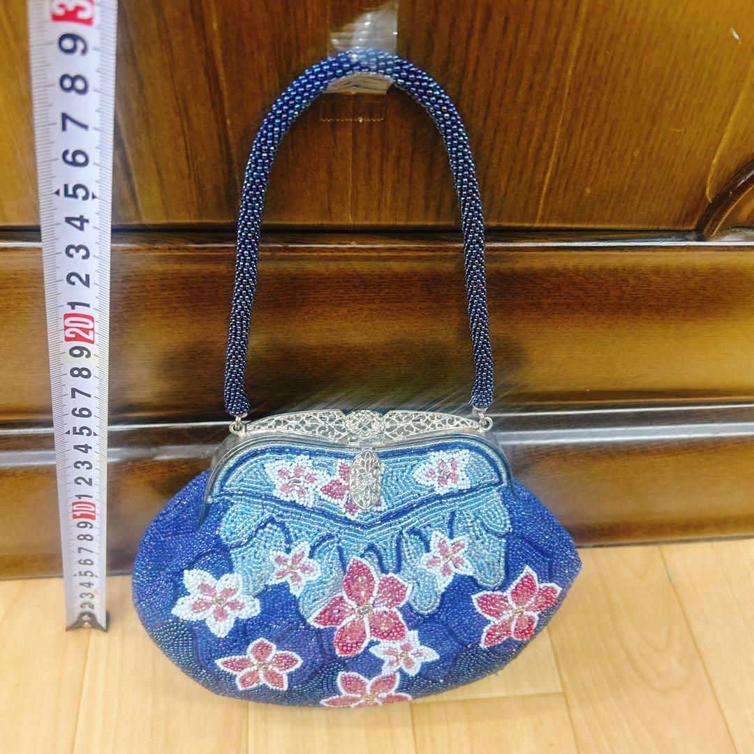 昭和レトロな花柄ビーズ刺繍クラッチバッグ　総ビーズ　ハンドバッグ