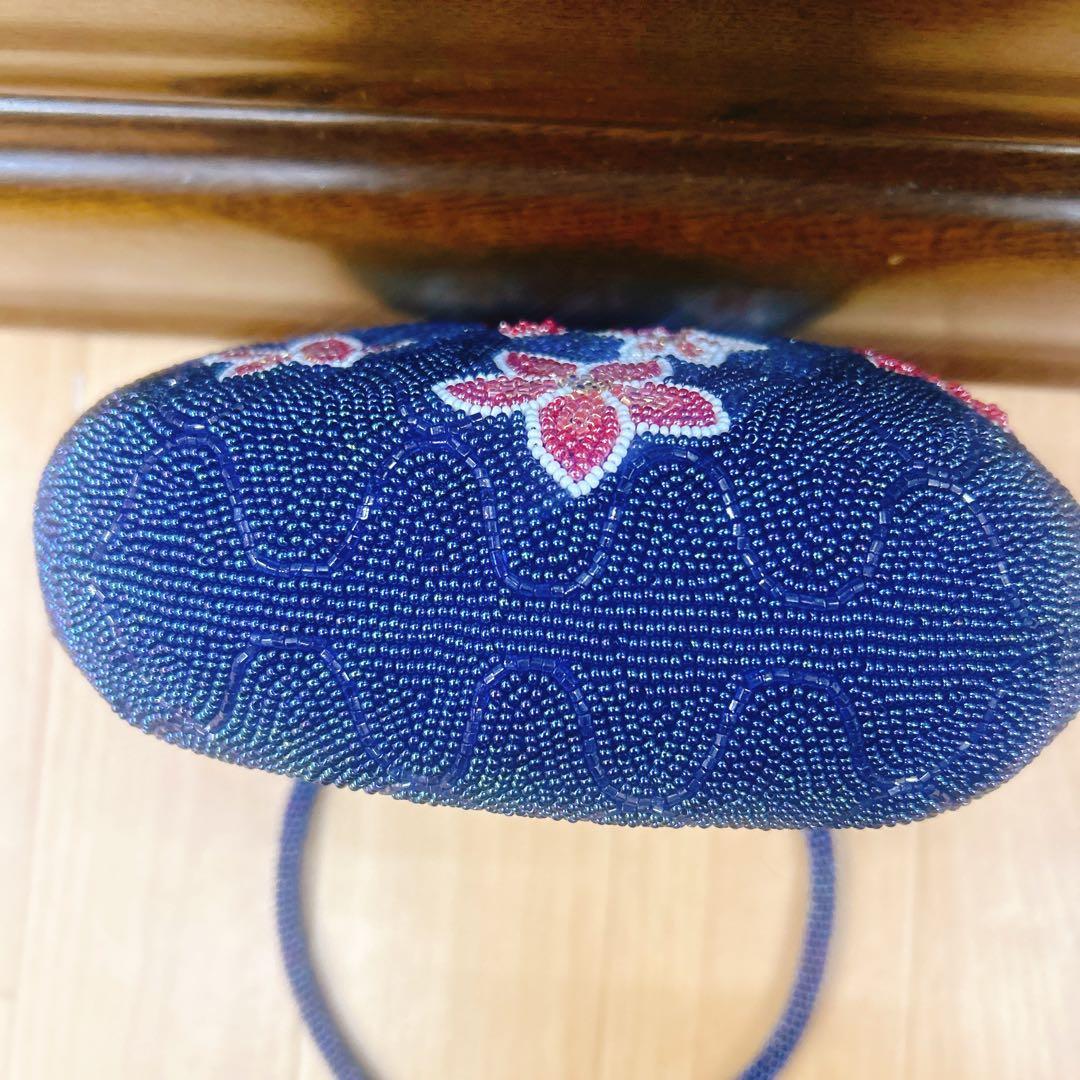昭和レトロな花柄ビーズ刺繍クラッチバッグ　総ビーズ　ハンドバッグ