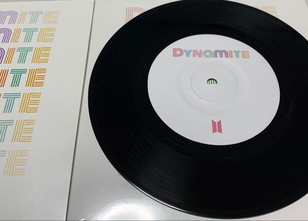 【新品未開封】BTS Dynamite/ON 7inch