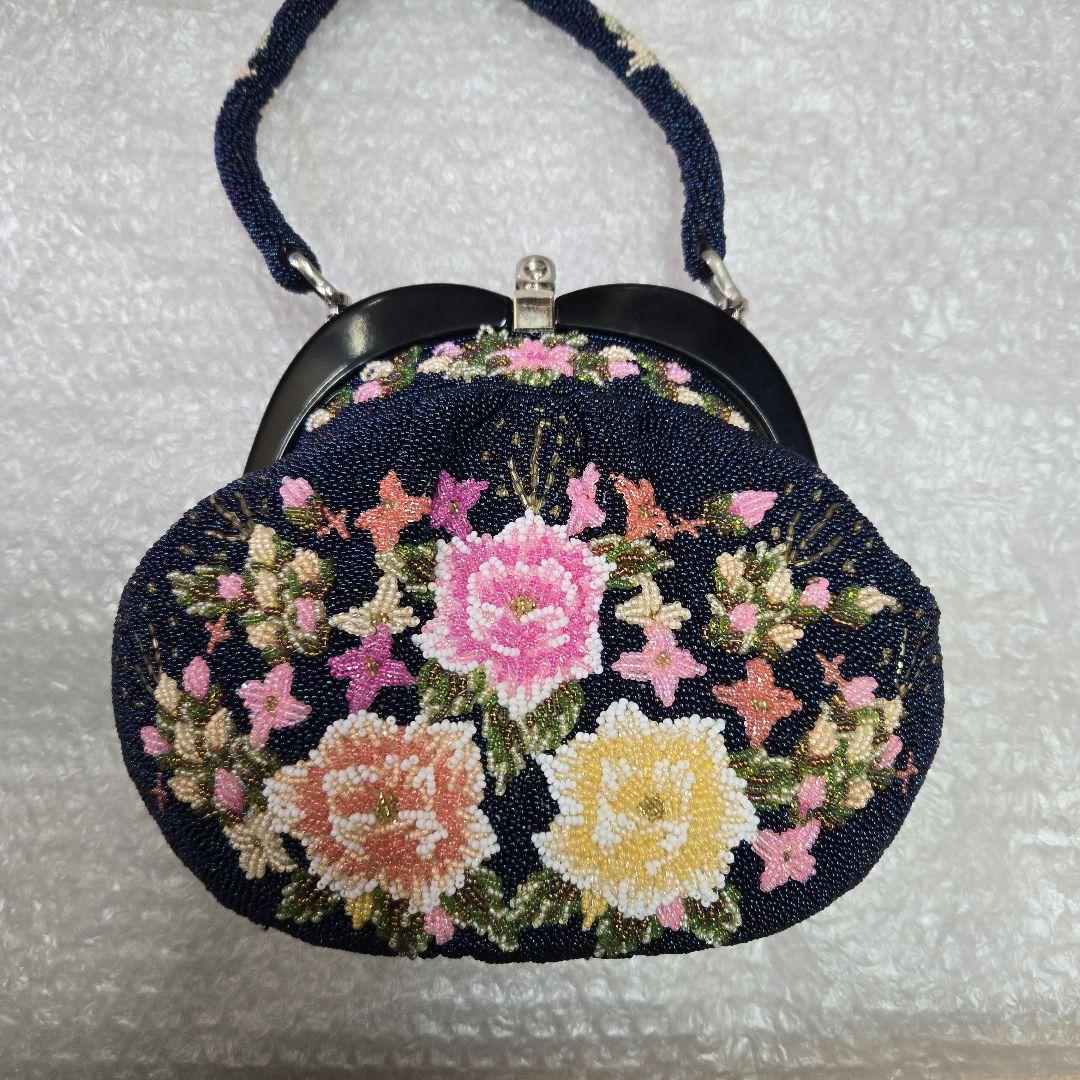 未使用　美品　花柄ビーズ　バッグ　　昭和レトロ