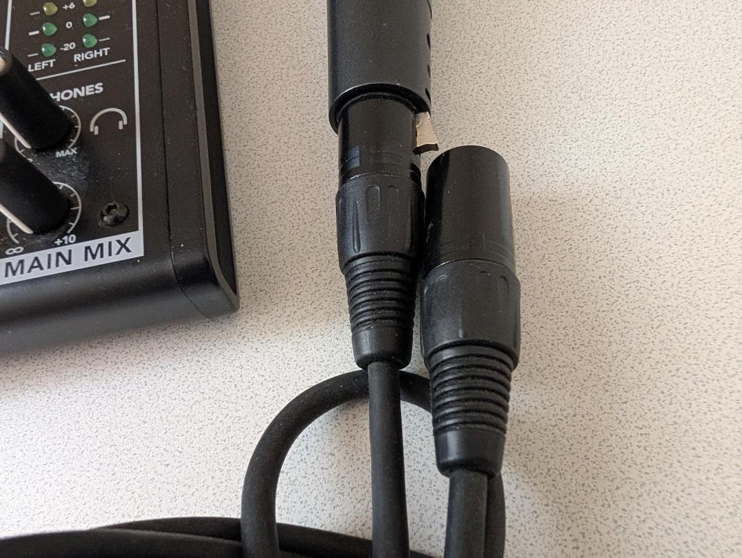 コンパクトミキサー Mix5 マイクセット マイクスタンド付き 音響機器