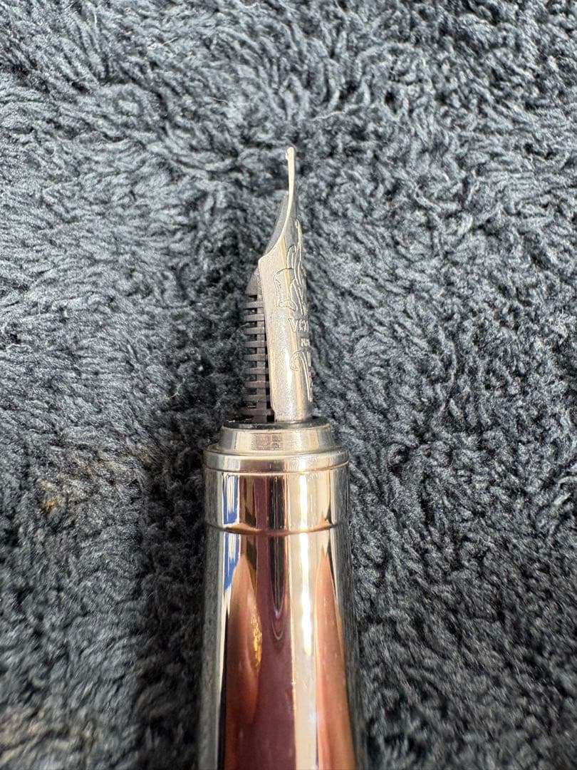 アリョーシャ VISCONTI クラシック万年筆 黒