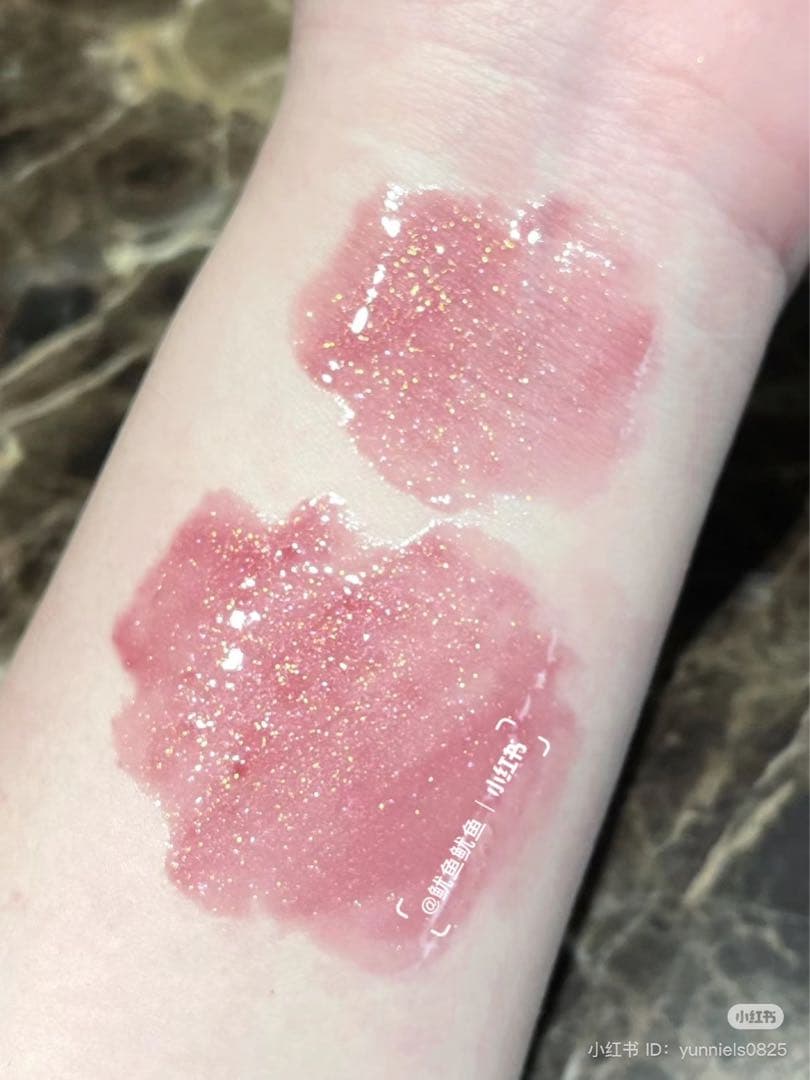 トムフォード TOMFORD グロスリュクス #24 HONEYED CORAL