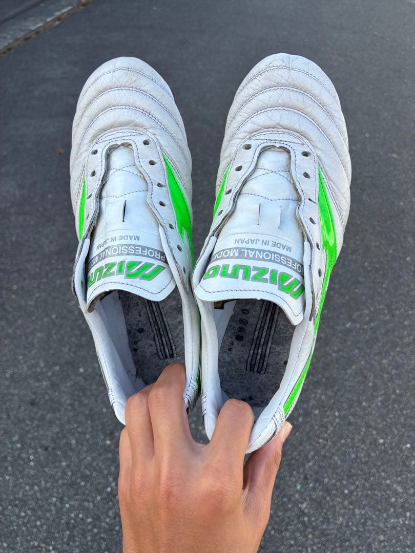 KEY.様Mizuno モレリア　サッカーシューズ　23.5cm