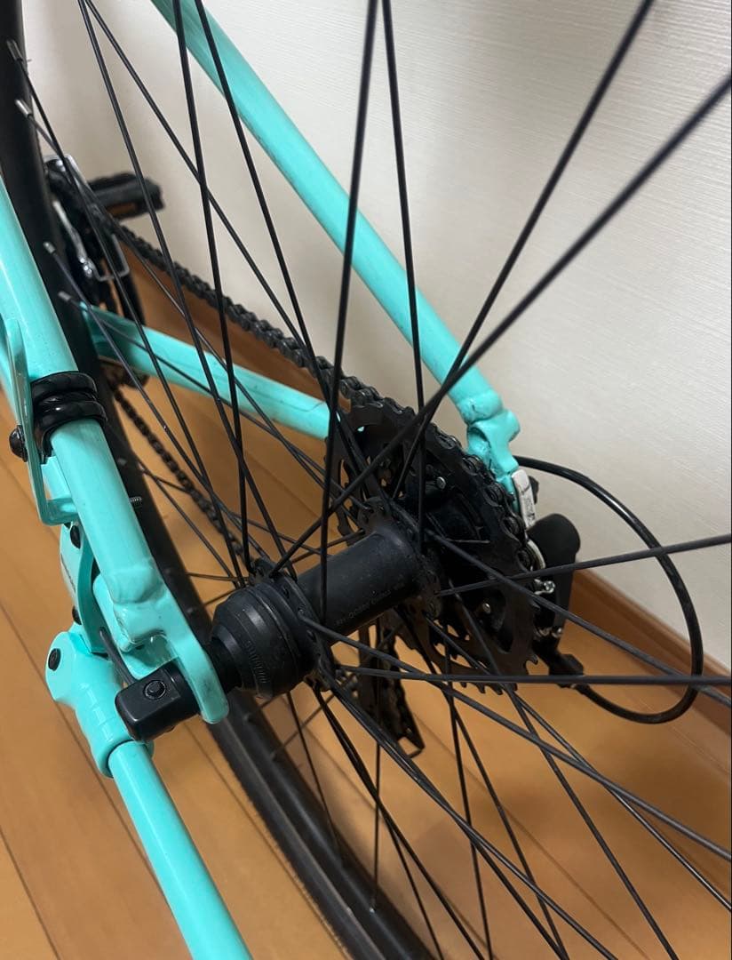 BIANCHI C-SPORT 1 2023 カスタム・付属品多数