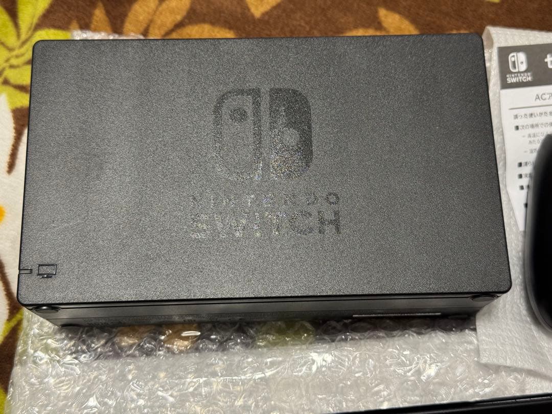 任天堂スイッチ　本体　スプラトゥーン2セット　スプラカラー　Splatoon