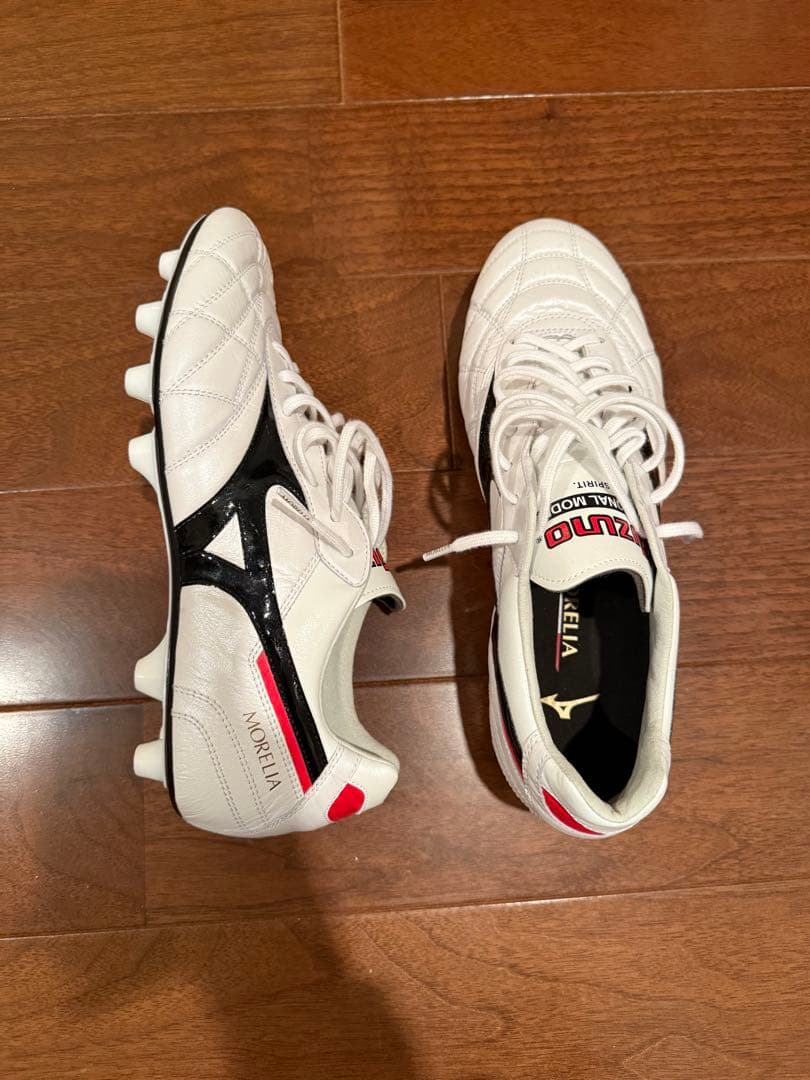Mizuno Morelia II サッカーシューズ ホワイト/ブラック/レッド