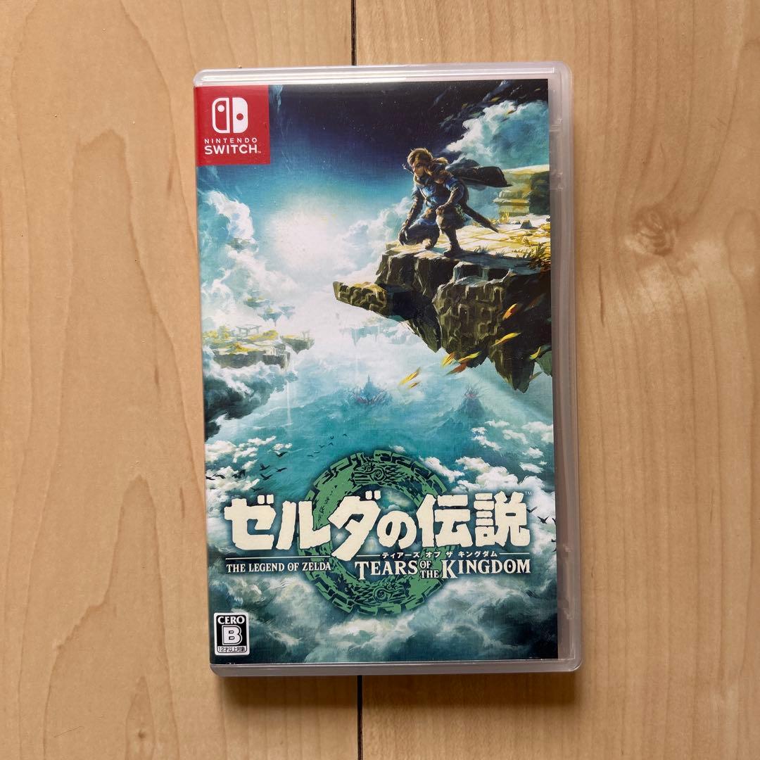 ニンテンドー スイッチ本体セット　proコントローラー　ゼルダの伝説ソフト付き