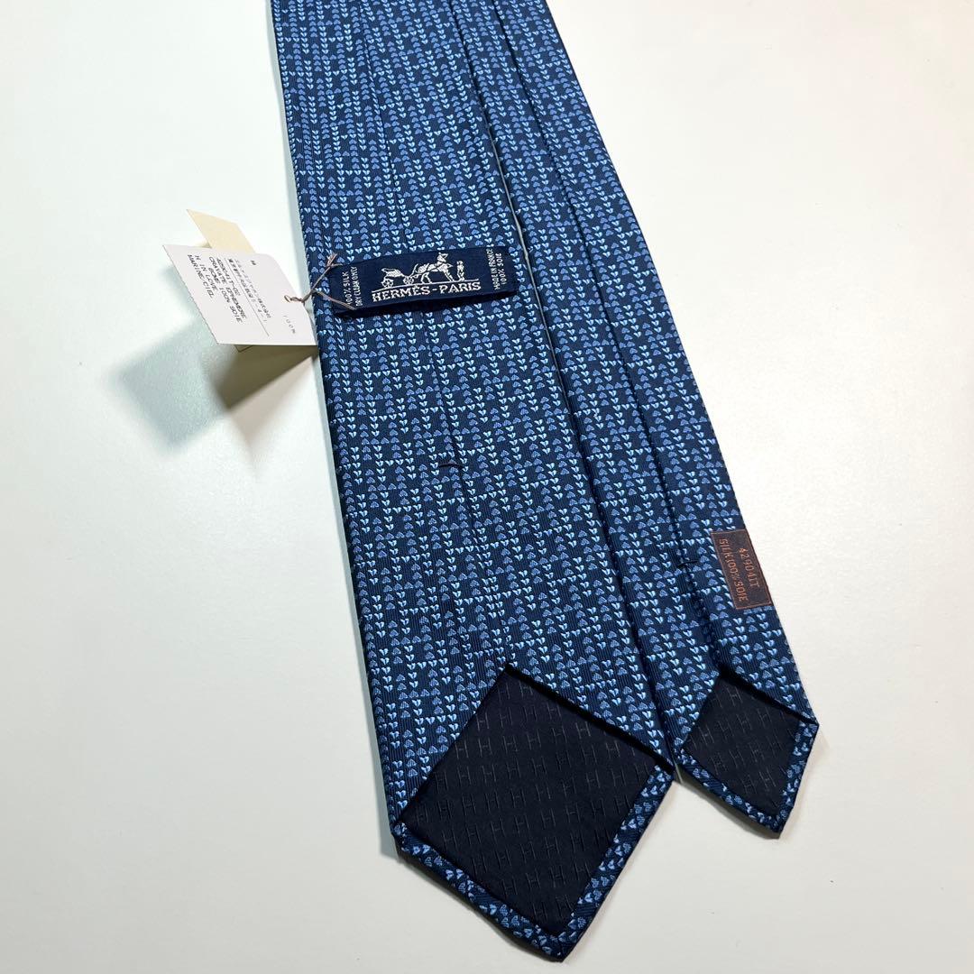 希少✨未使用✨HERMES エルメス　ネクタイ　ハート H柄 シルク　ネイビー