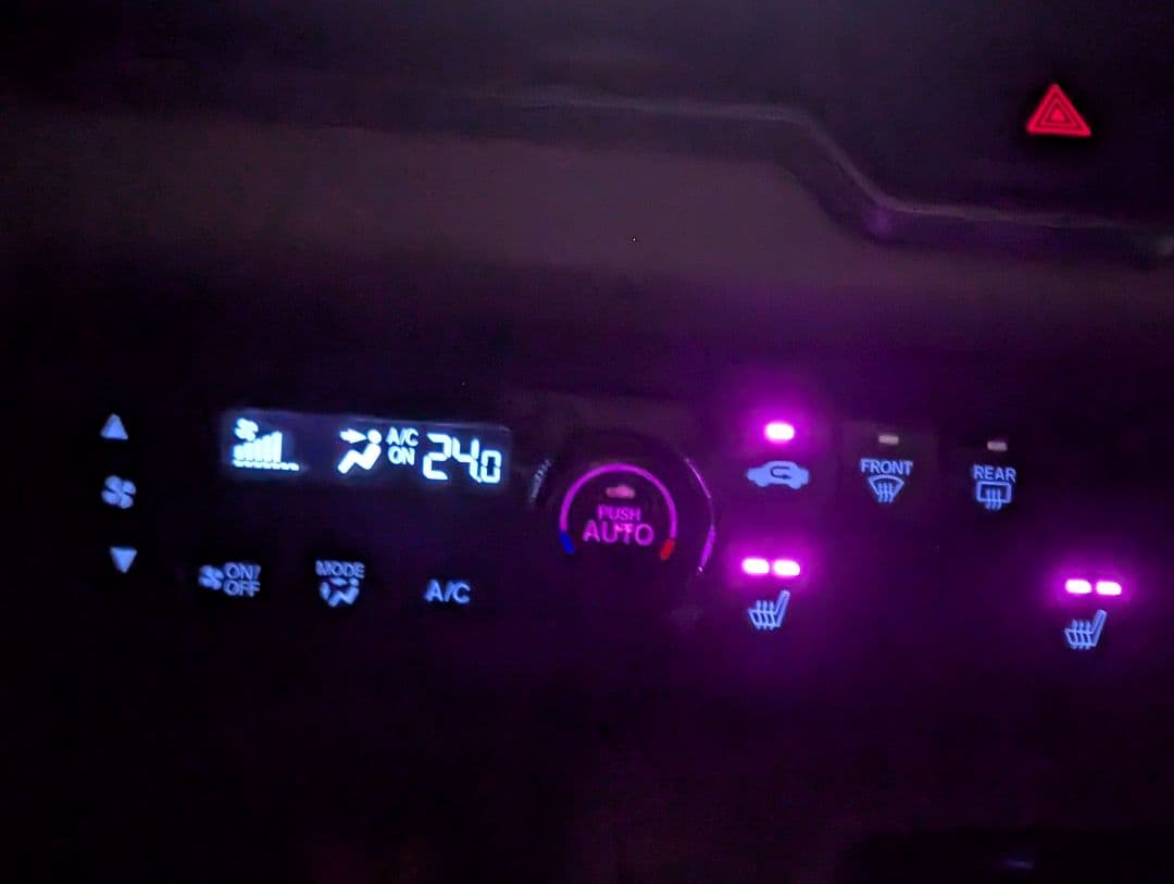 N-BOX　JF3 エアコンパネル　LED打ち替え品！