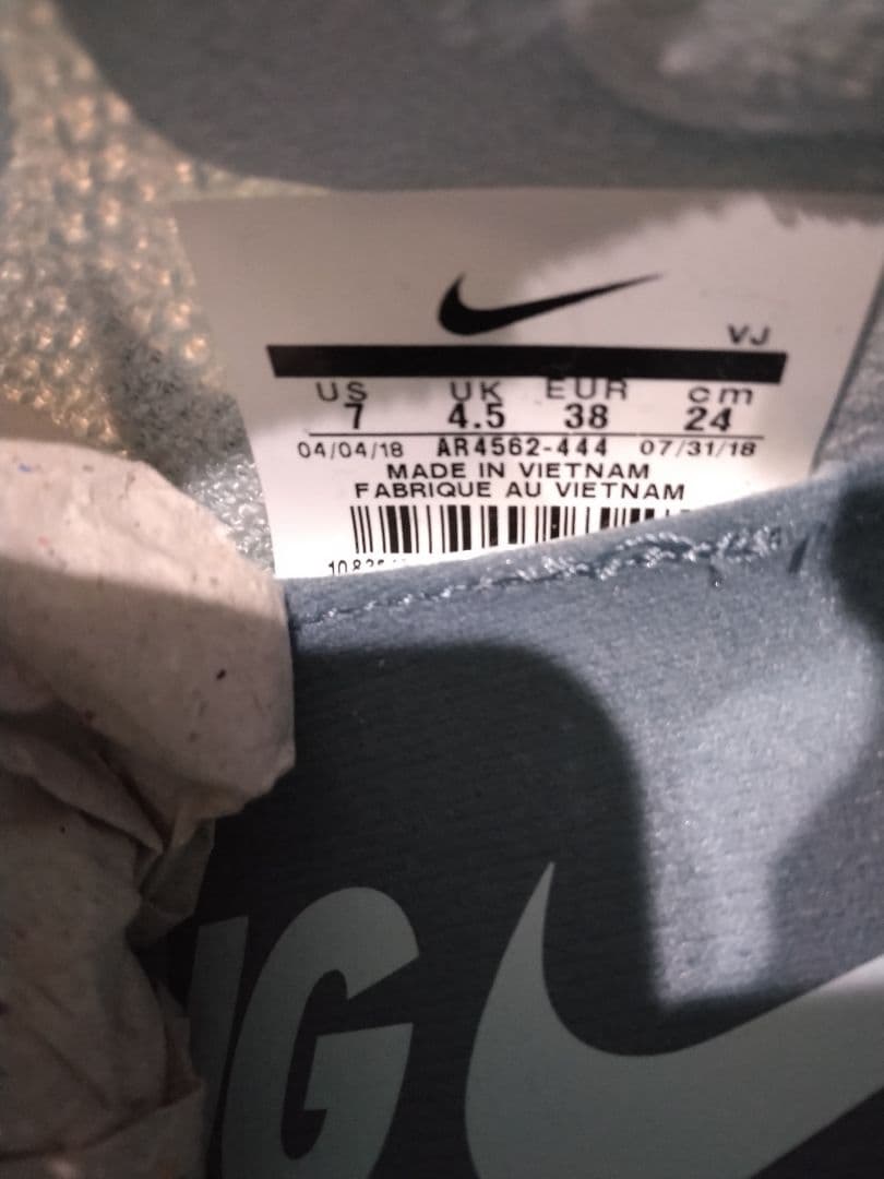 スパイク・シューズ WMNS NIKE ZOOM FLY FK 24.0cm