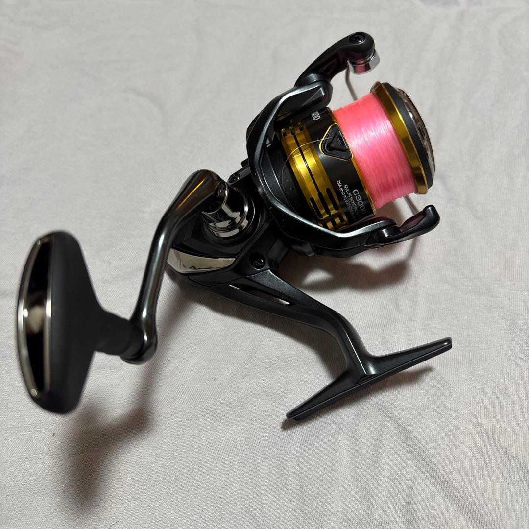 SHIMANO シマノ　サハラ　C3000 スピニングリール