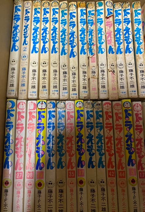 ドラえもん　初版含む　抜け有り1巻〜44巻まで　計33冊
