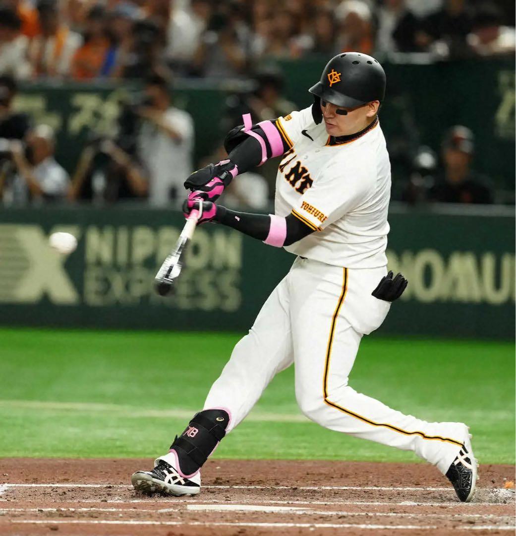 読売ジャイアンツ　巨人　丸佳浩 #8　バット NPBマーク 支給品　実使用