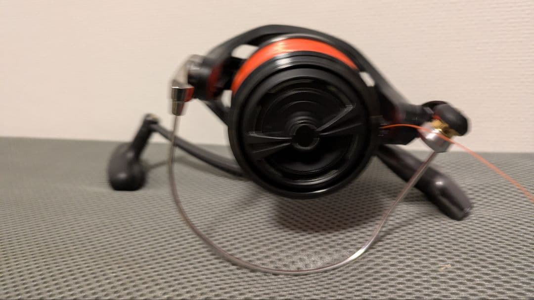 【値下げ中】Daiwa CROSSCAST 5000 スピニングリール