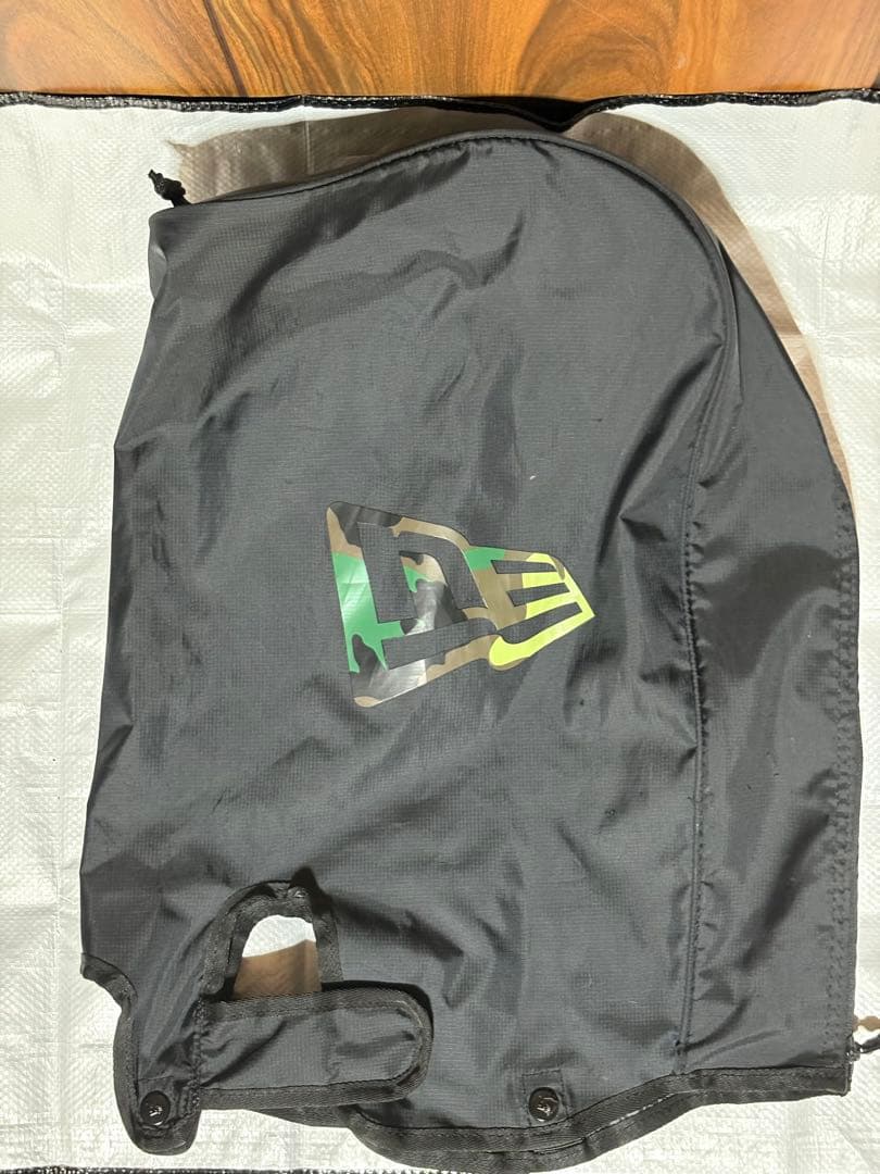 ニューエラ キャディバッグ スタンドタイプ ブラック/カモ柄