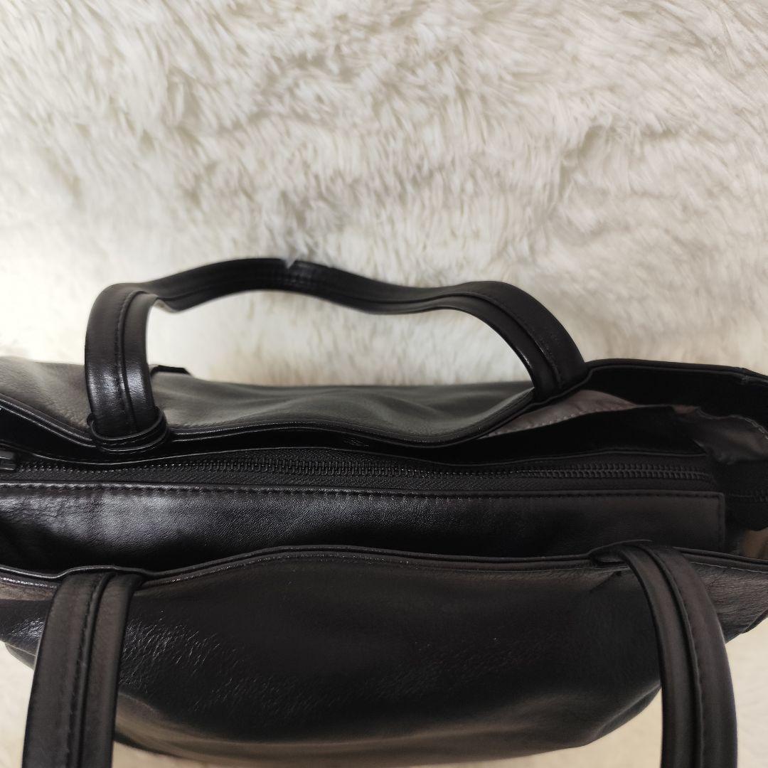 UNITED ARROWS レザー トートバッグ 黒 A4収納 肩がけ ブラック