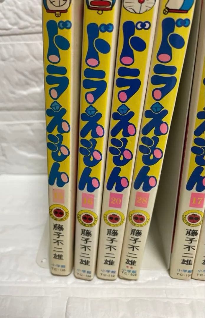 ⭐︎初版⭐︎ドラえもん 17〜42巻(初版16冊)+おまけ付/藤子•F•不二雄・希少