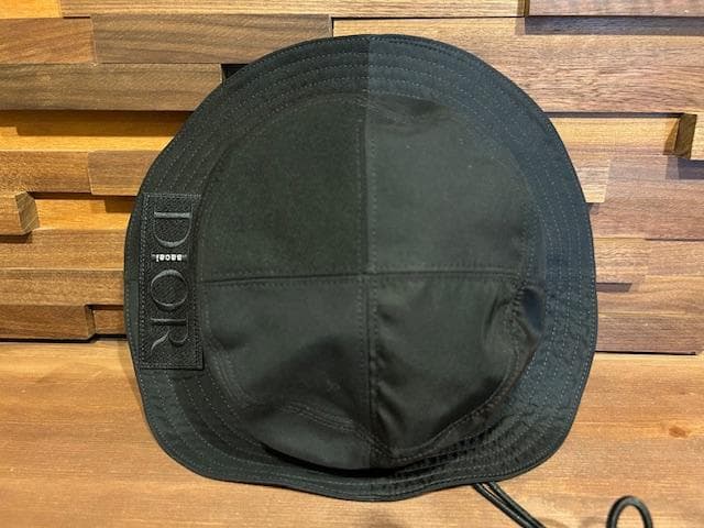 ♪送料無料★DIOR × sacai★名作コラボ★帽子★バケットハット★黒★M♪