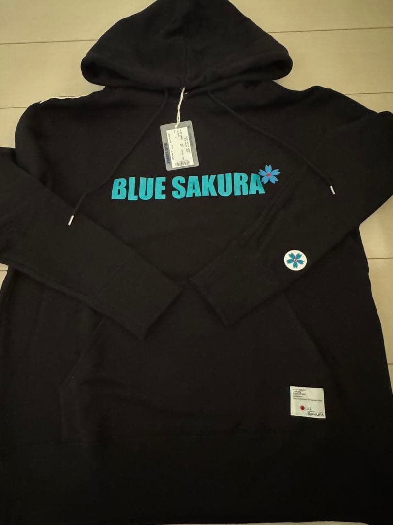 BLUE SAKURA ブラックパーカー サイズ1