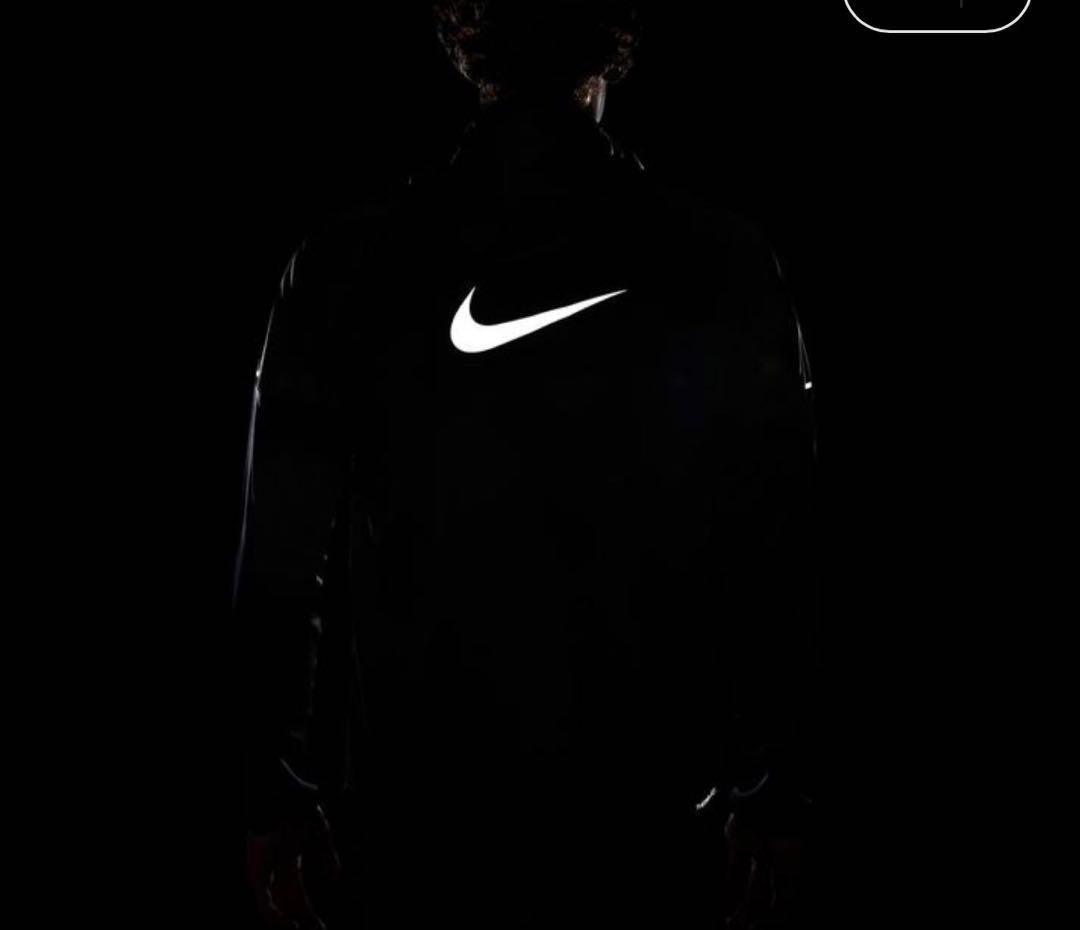 NIKE ウィンドブレーカー ジャージ　ランニングウェア　Mサイズ ブラック
