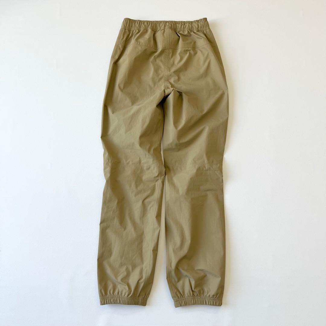4861【美品】バートン　スノボウェア　パンツ ゴアテックス 薄手　ベージュ
