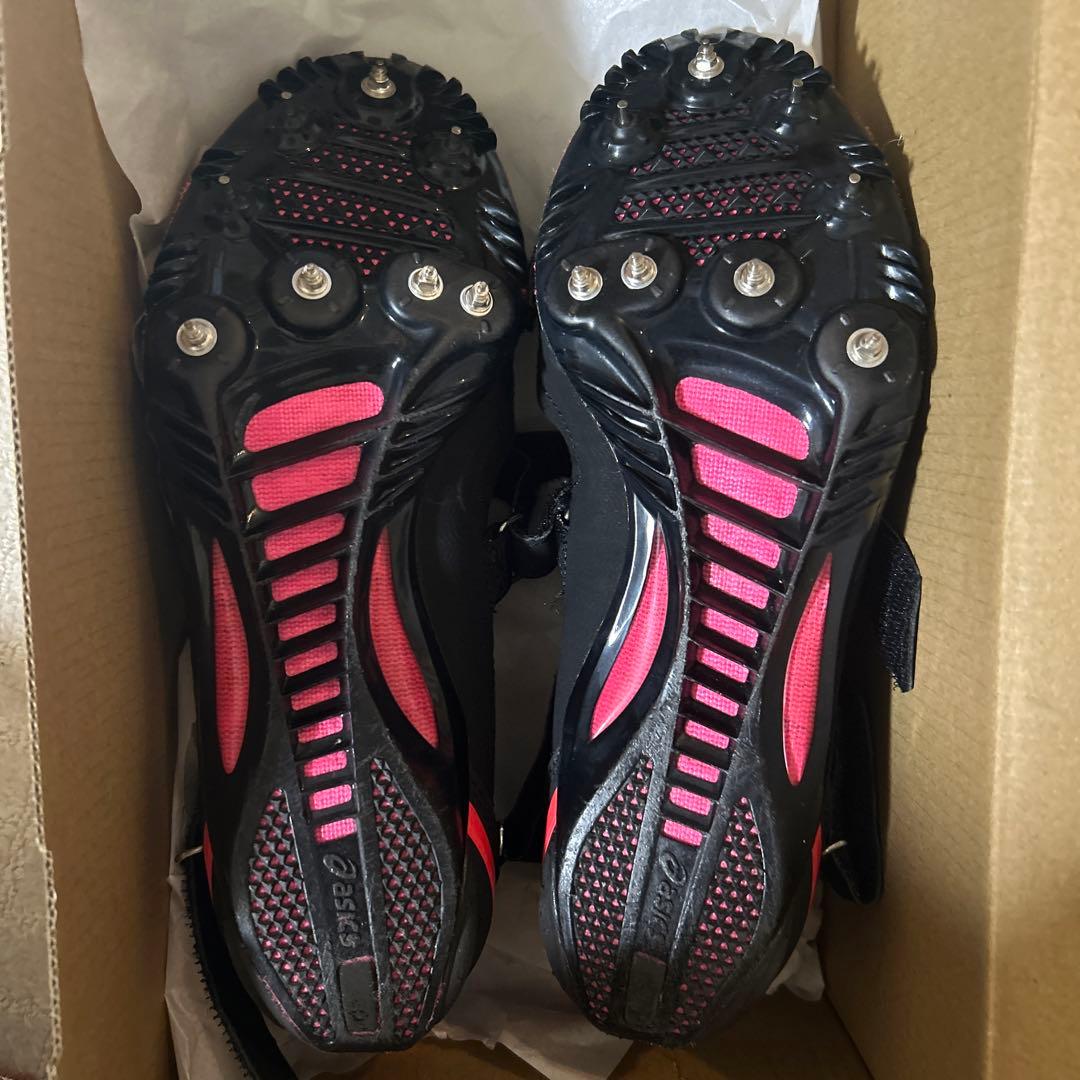 asics 陸上競技用スパイクシューズ ブラック/ピンク