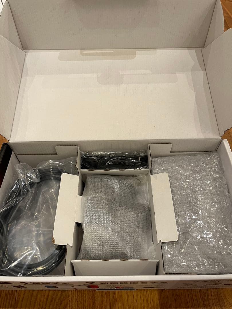 【美品】Nintendo Switch 本体　付属品•箱付き