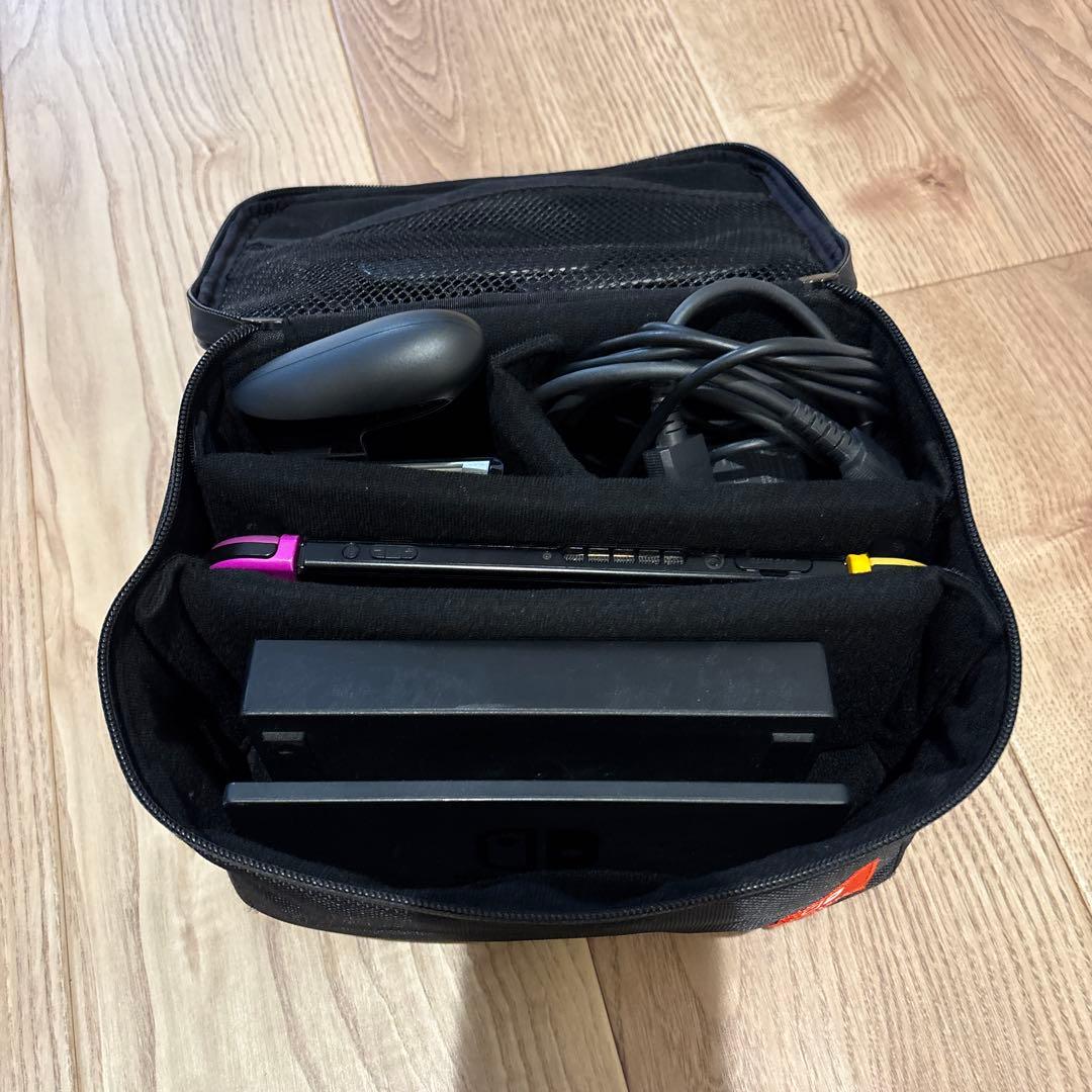 コ*キ様 Switch 本体　ケース付き　箱無し