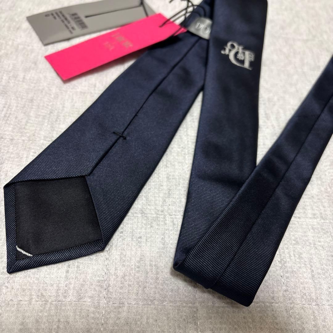 DIOR × ERL コラボ　ネクタイ　ネイビー　ナロータイ　ロゴ　希少
