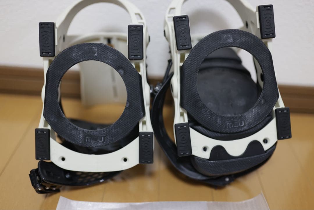 Now bindings Vetta スノーボードバインディング