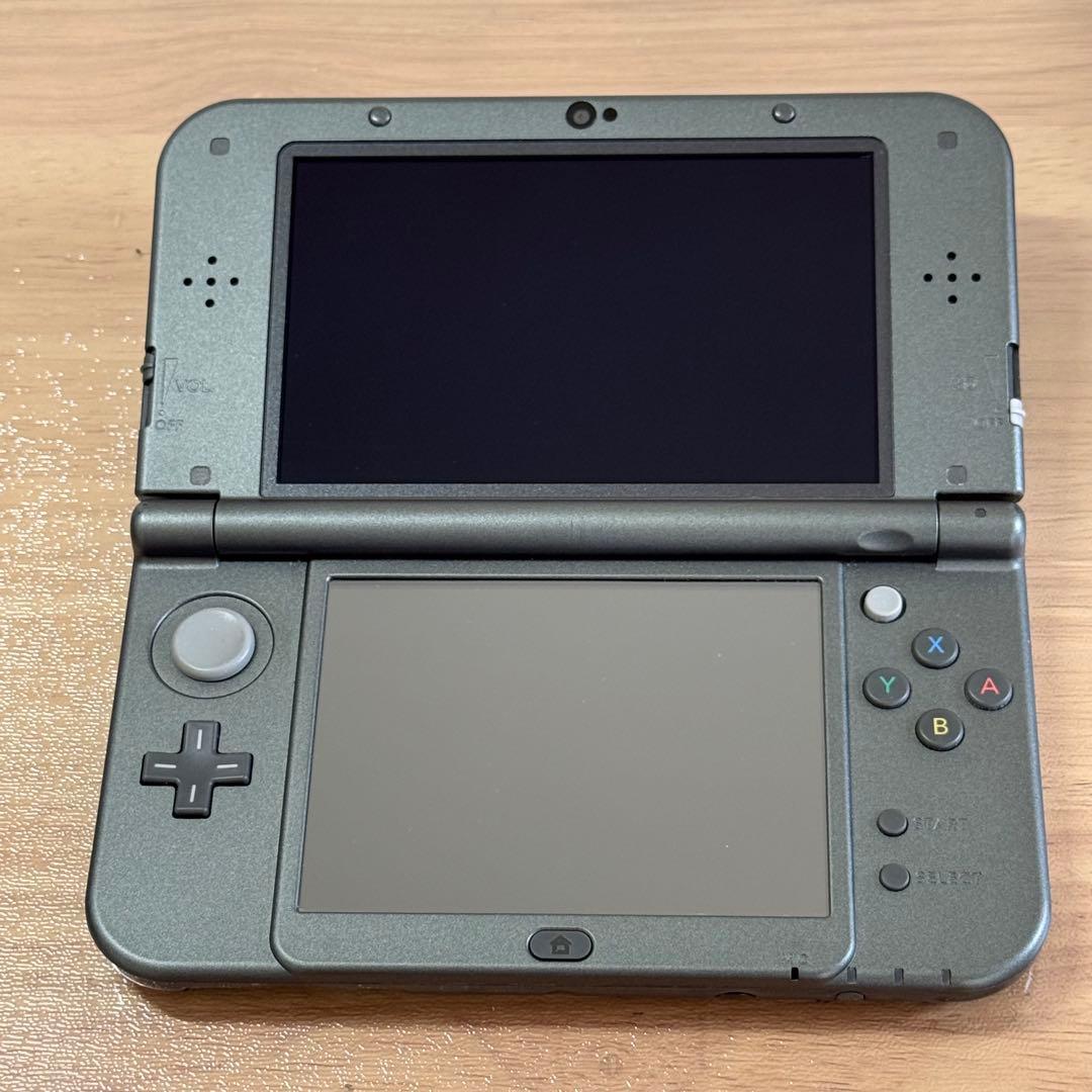 7-019 Newニンテンドー3DS LL メタリックブラック