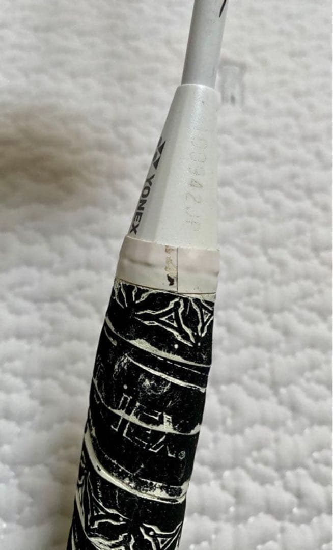 バドミントンラケット ヨネックス ボルトリック70 Etune 4UG5