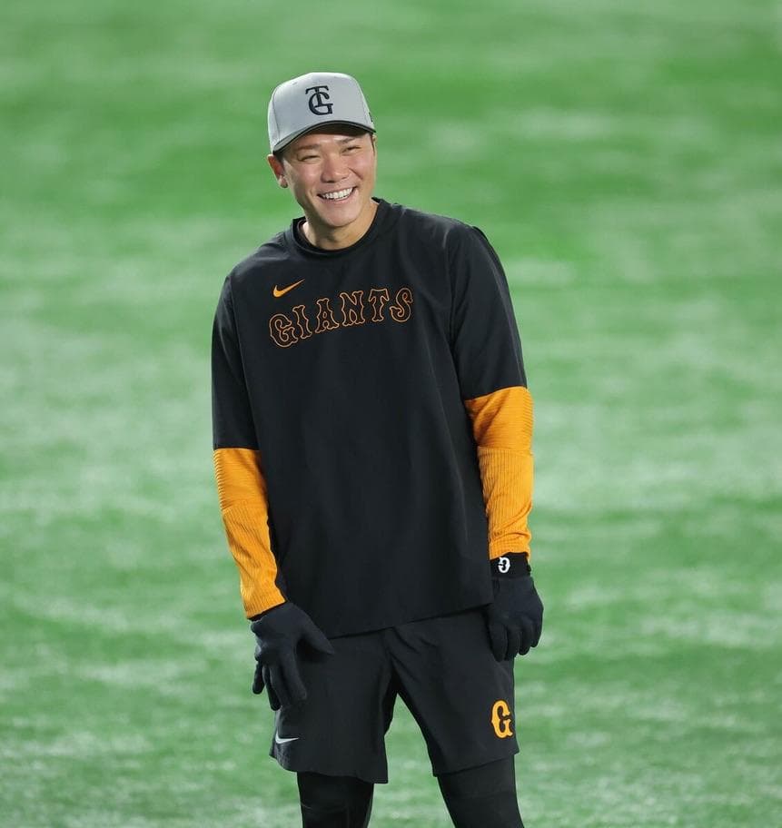 読売ジャイアンツ × NIKE プラクティス ウーブンショーツ XL