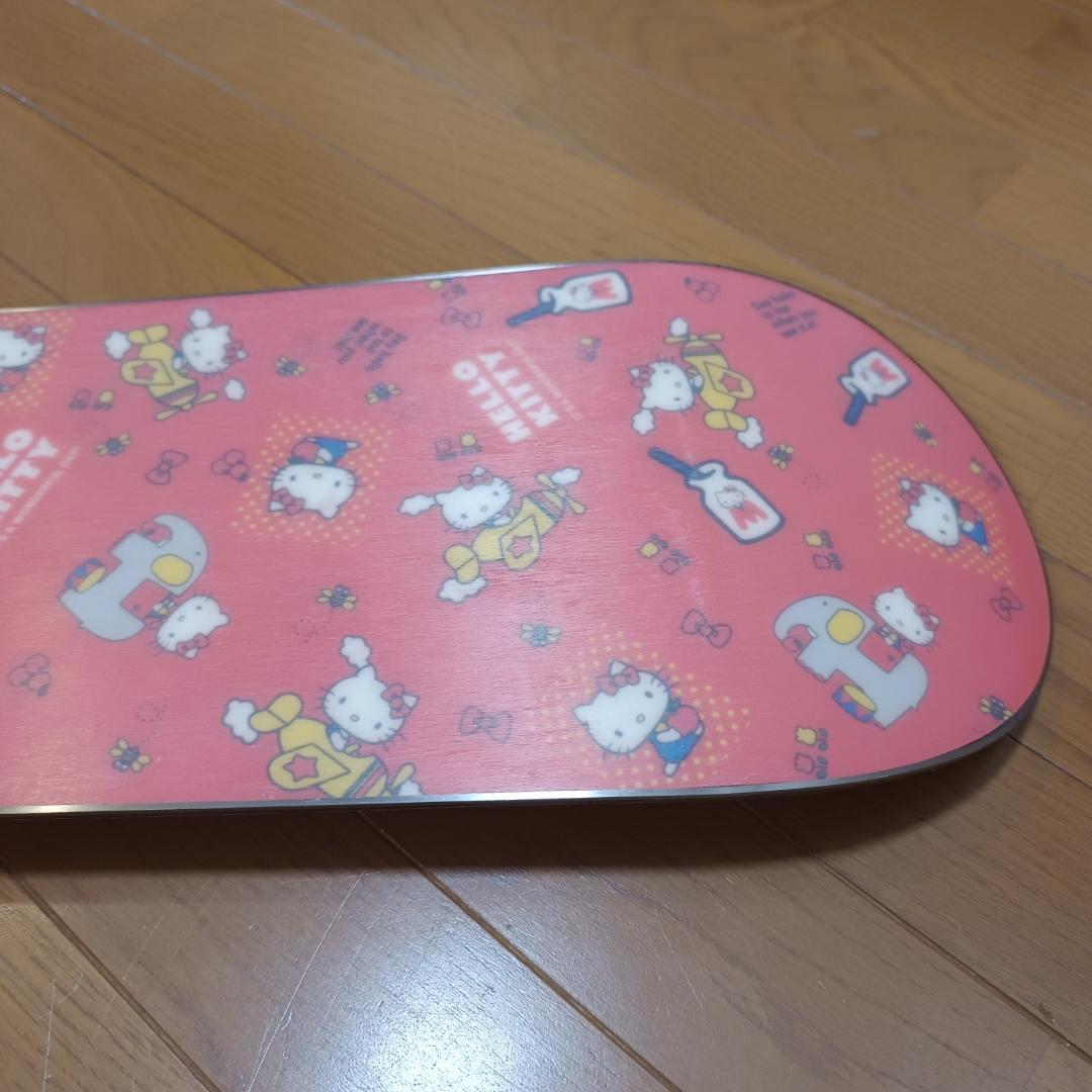 【送料込み】HELLO KITTY スノーボード　ハローキティ 110cm 中古