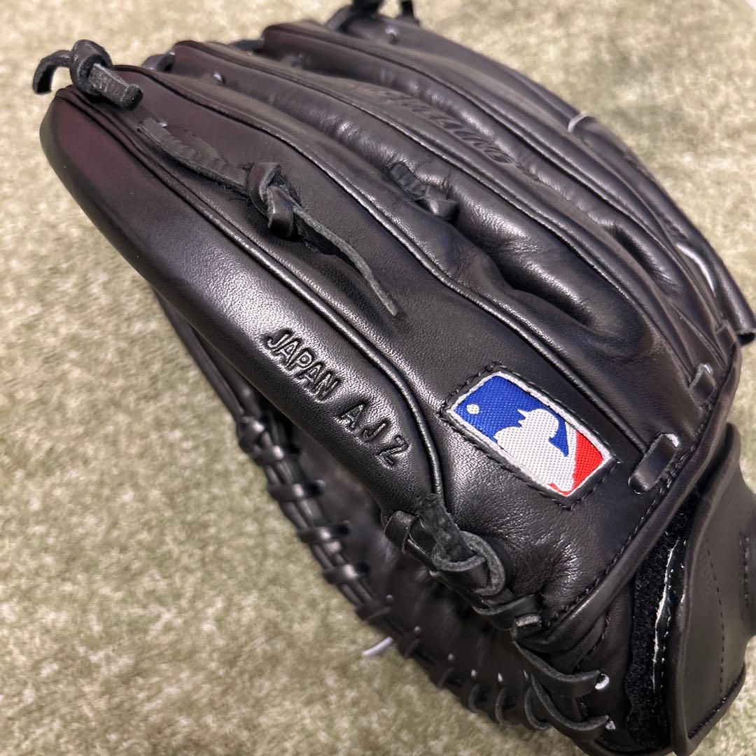 超美品 レア Wilson A2000 硬式 投手用 マダックスモデル 日本製