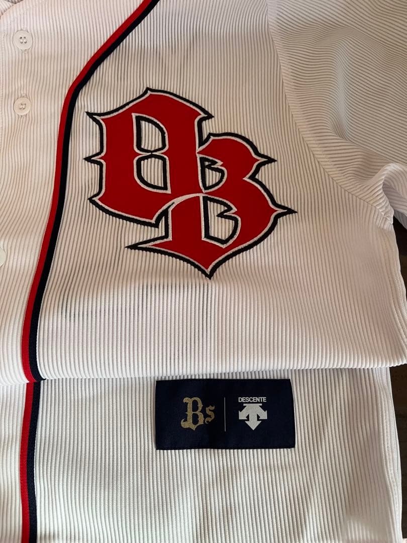 オリックスバッファローズ吉田正尚ユニフォーム 刺繍仕様デサント製Lサイズ