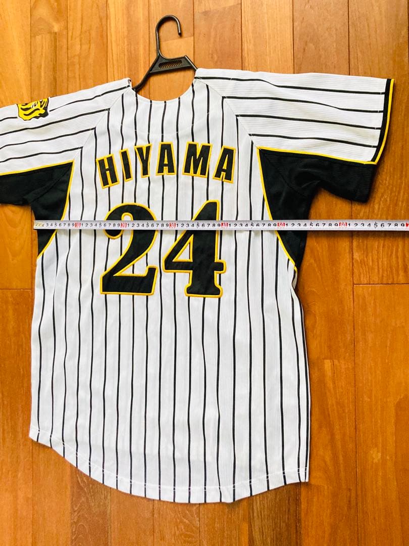 阪神タイガース ユニフォーム　桧山進次郎　桧山　M 刺繍　ホーム　阪神公認　公式