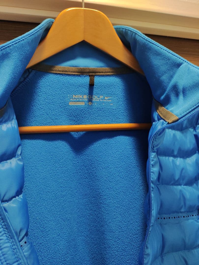 美品　NIKEGOLF AEROLOFT 　ダウンジャケット