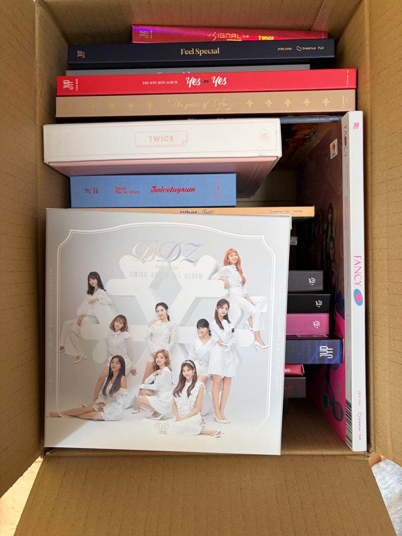 TWICE アルバム・ペンライト・その他グッズ等