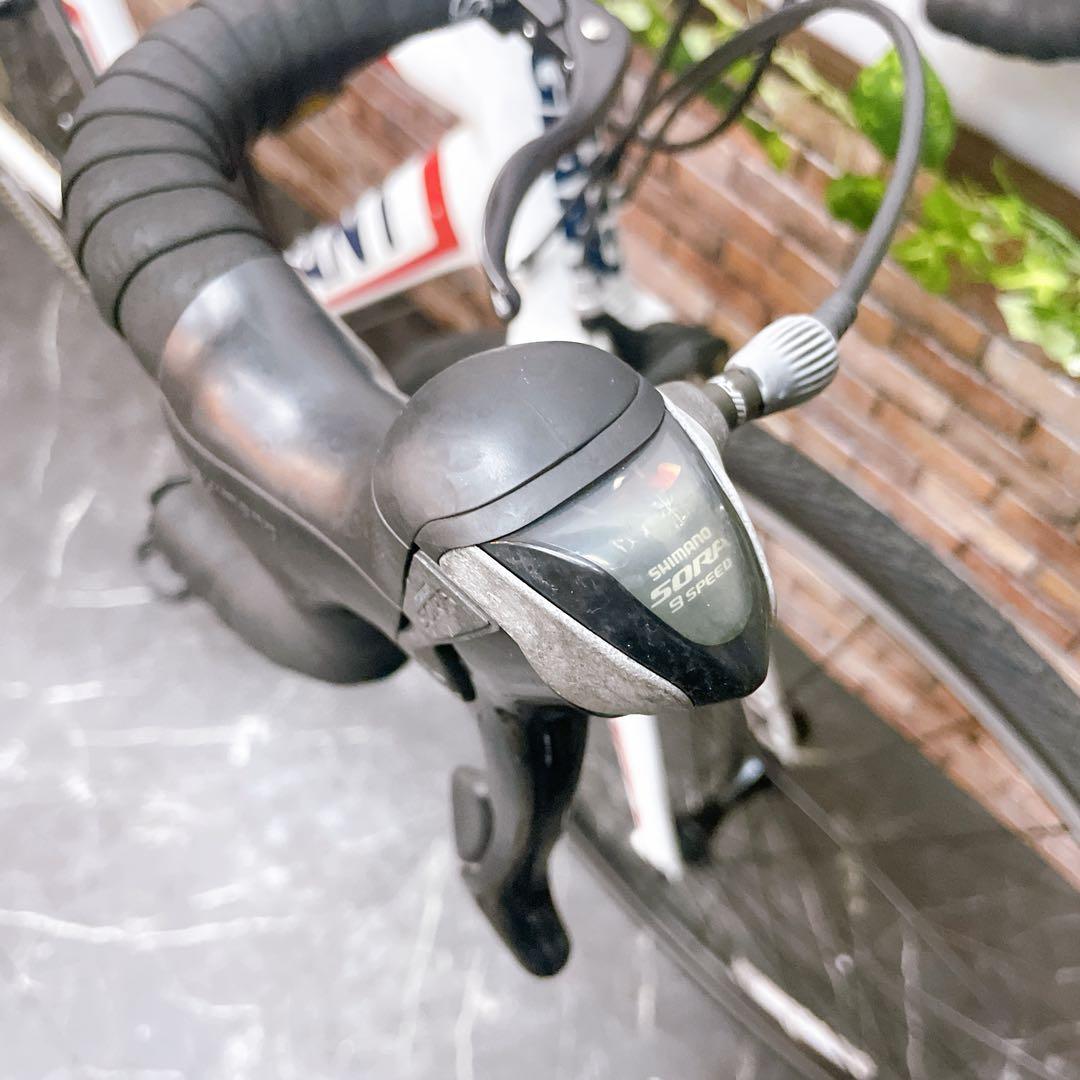【18】ロードバイク スポーツ車 GIANT DEFY ホワイト SORA