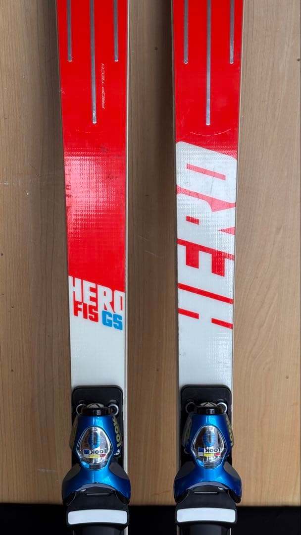 ロシニョール ROSSIGNOL HERO FIS GS 183