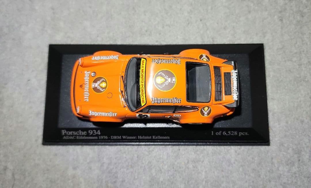 ミニチャンプス 1/43スケール ポルシェ934