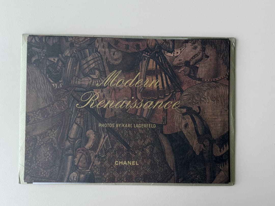 CHANEL レアアイテム MODERN RENAISSANCE 2012/13