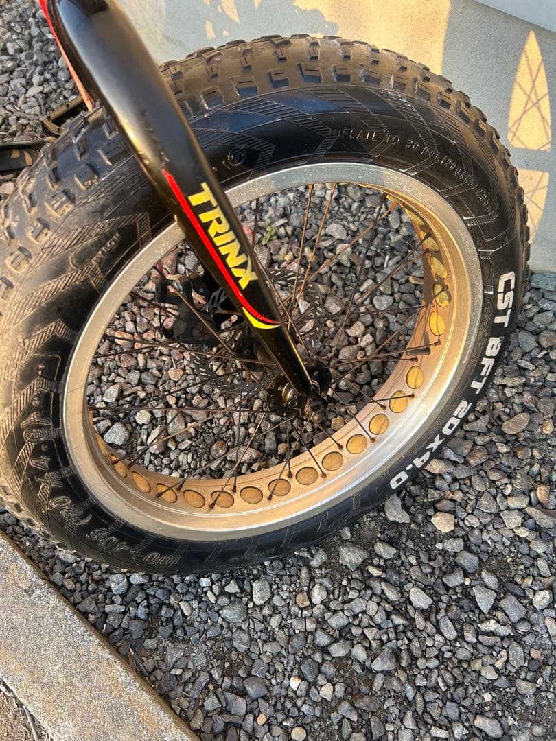 【埼玉引き取り限定】自転車ファットバイク　TRINX改造
