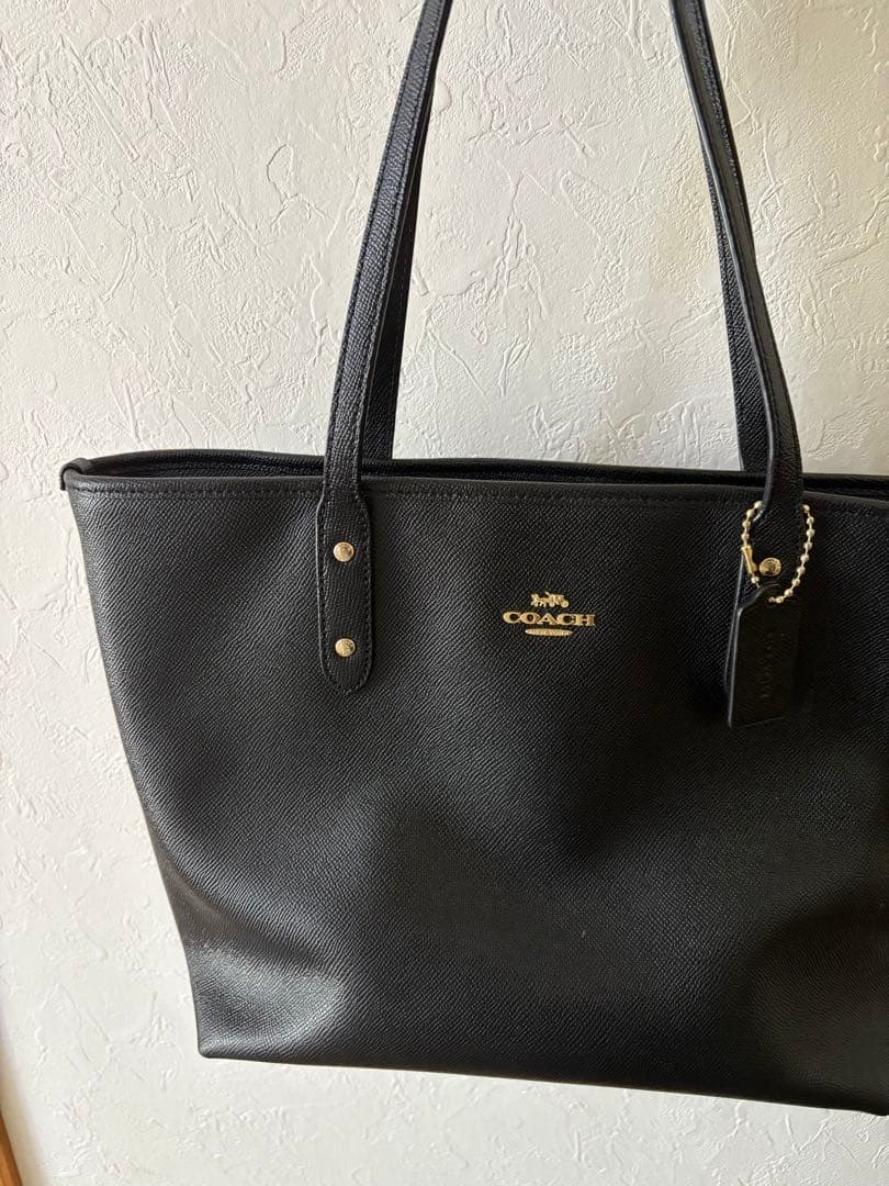 COACH 黒バッグ