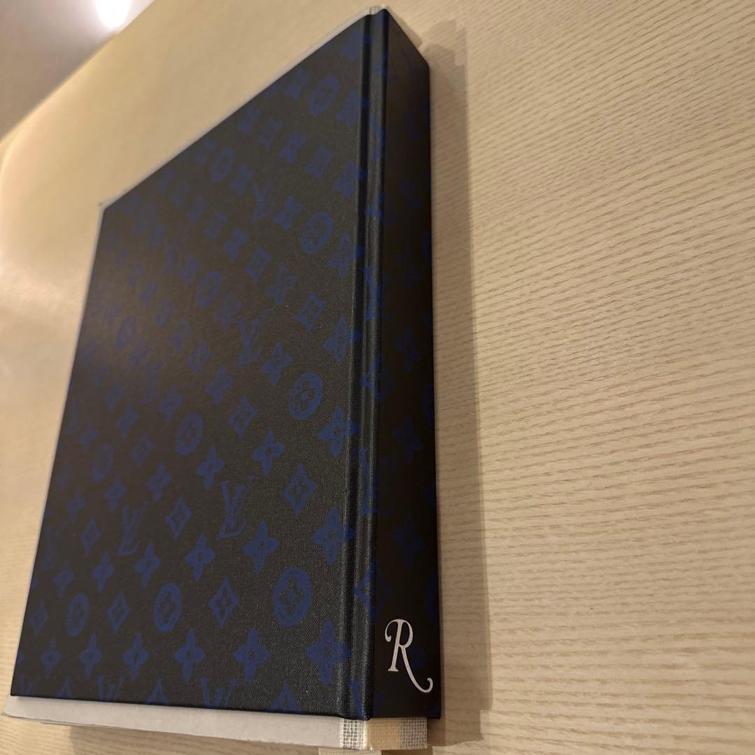 LOUIS VUITTON ブック ルイ・ヴィトン グランパレ 英語版